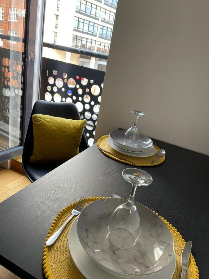 Central Hull Spacious Apartment H3 Kingston upon Hull Buitenkant foto
